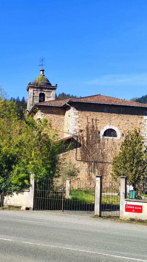 Alojamiento Rural, Jardin, A 25 Minutos De Bilbao, Parking Gratuito Arantzazu ภายนอก รูปภาพ